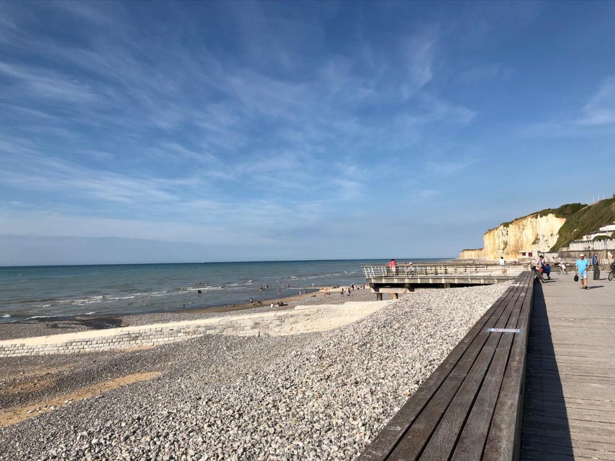 Joli Studio Meuble Proche De La Plage ヴール・レ・ローズ エクステリア 写真